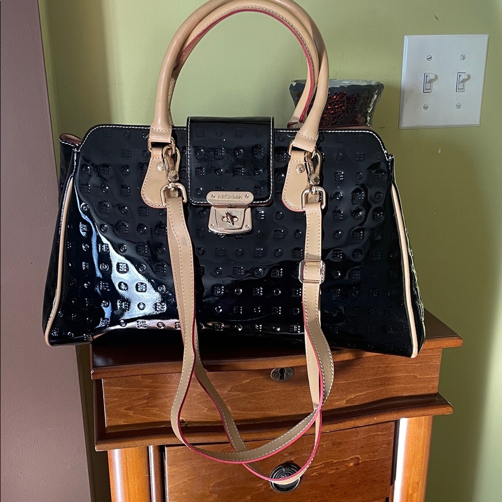 Black and Tan Handbag